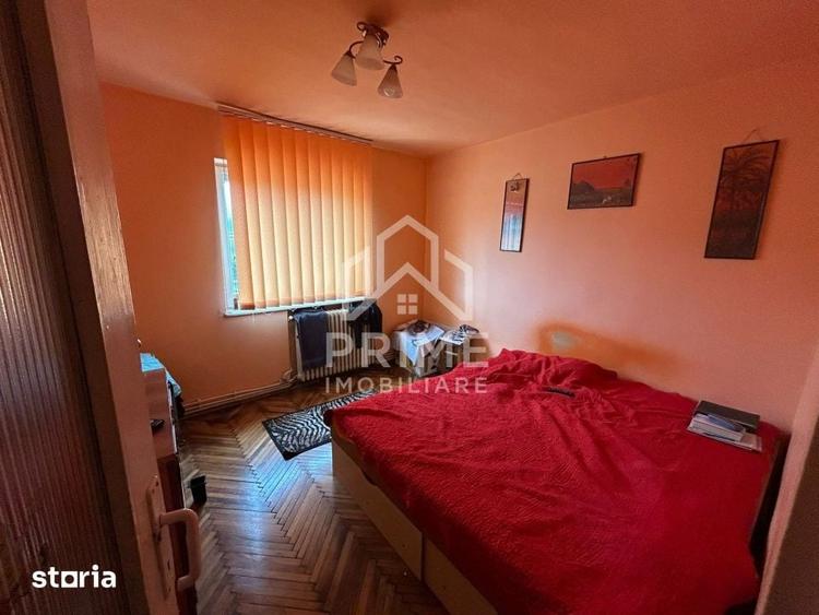 Apartament cu 4 camere în Cetate