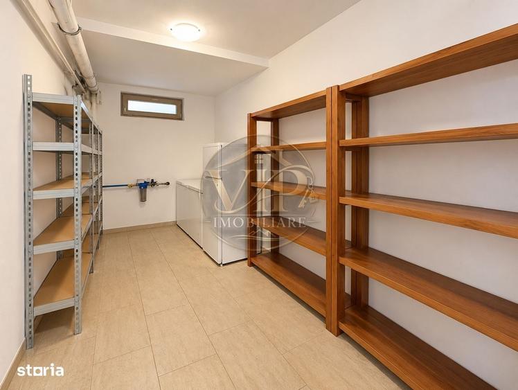 Casă cu 4 camere cu Teren 1200 Mp în Micești