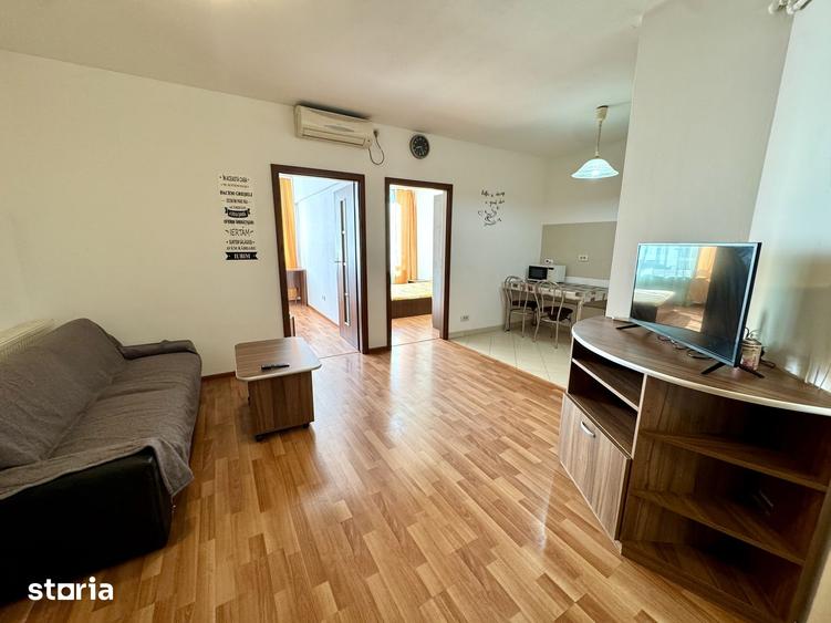 Apartament cu 3 camere semidecomandat în UTA