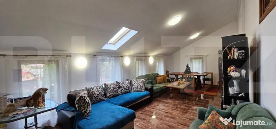 Casă cu 6 camere cu Teren 3000 Mp în Central