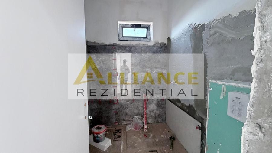 Casă individuală cu 4 camere cu Canalizare în Berceni