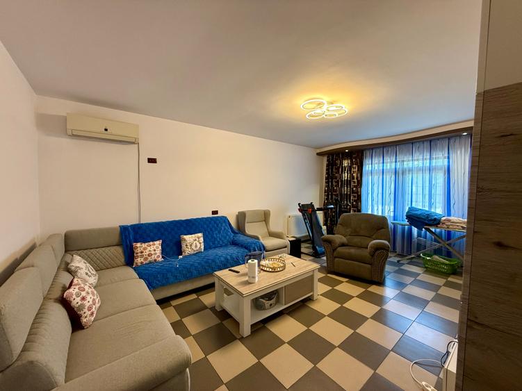 Casă individuală cu 3 camere cu Teren 1142 Mp în Dor Mărunt