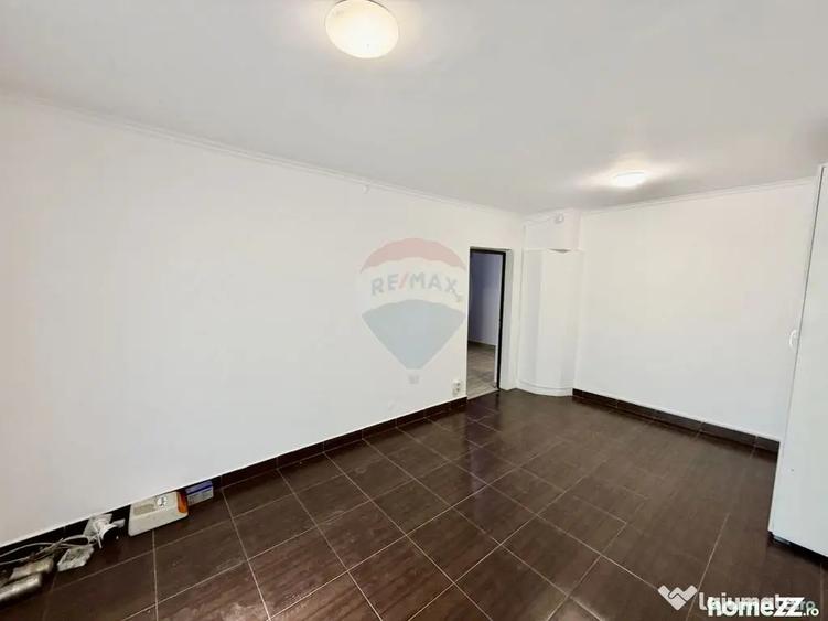 Spațiu comercial, de 110 mp, în Central