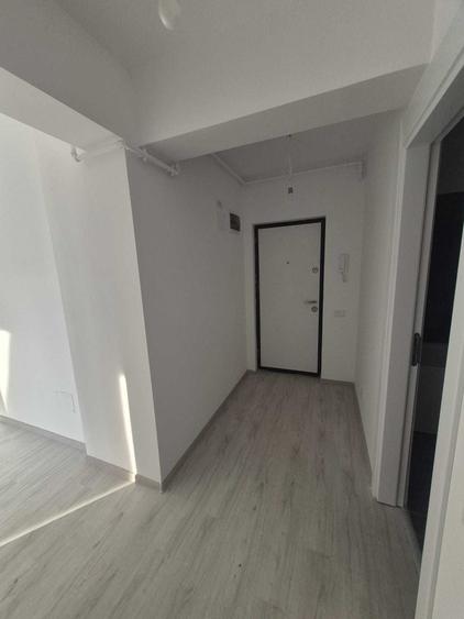 Apartament cu 2 camere semidecomandat în Vest