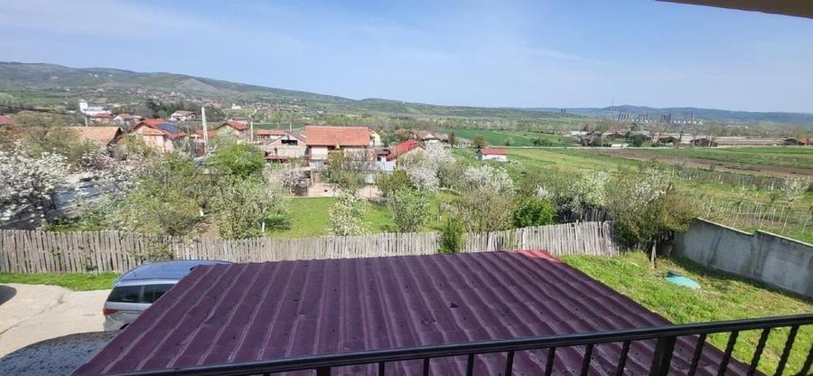 Duplex cu 4 camere cu Teren 500 Mp în Schinteiești