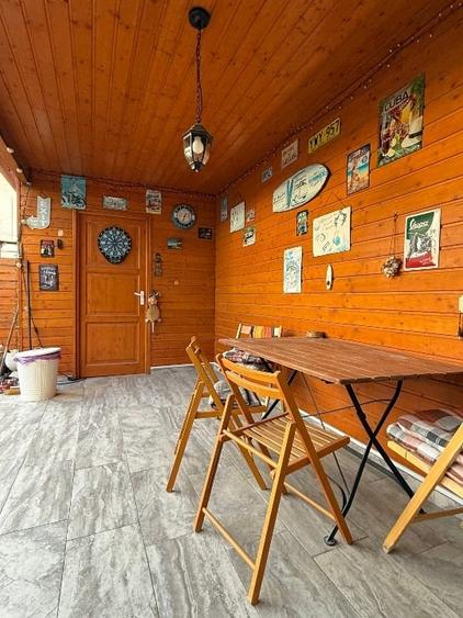 Apartament cu 3 camere decomandat, mobilat în Dumbrăvița