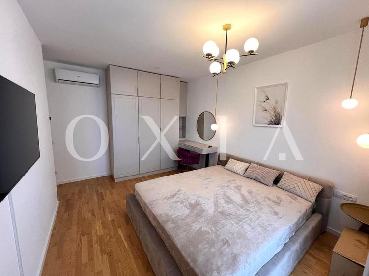 Apartament cu 4 camere semidecomandat, mobilat în Tipografilor