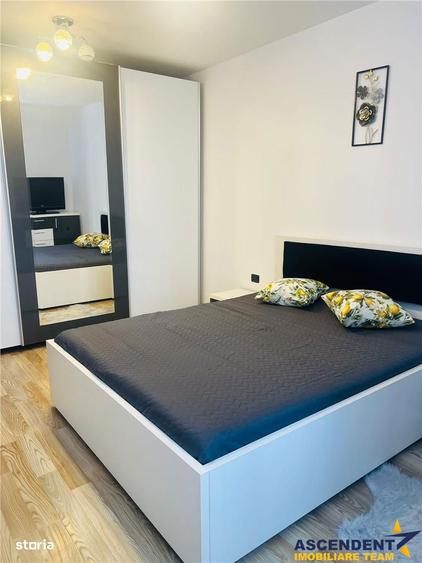 Apartament cu 3 camere, mobilat în Tractorul