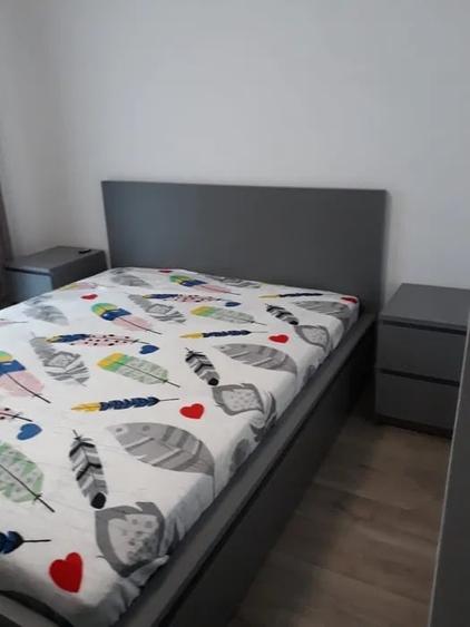 Apartament cu 2 camere decomandat, mobilat în Florești