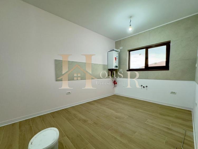 Duplex cu 3 camere cu Canalizare în Moșnița Nouă