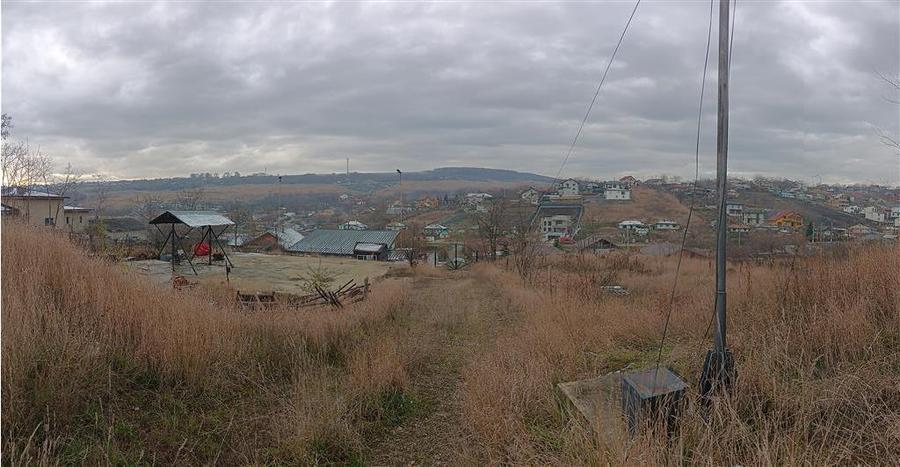 REDIU, teren 3350mp. intravilan cu utilitati trase, (dezv. imobiliara) - 3