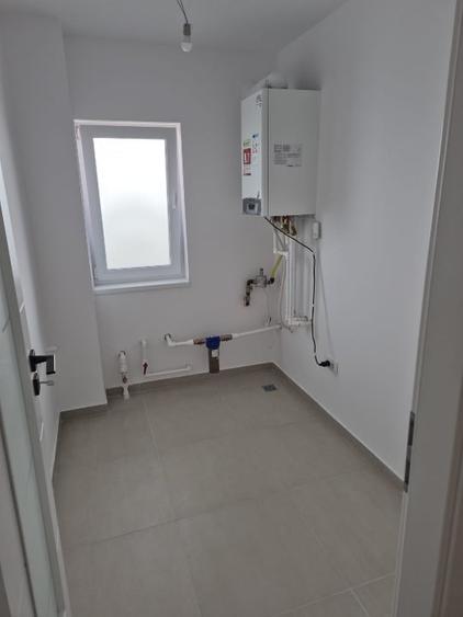 Casa P+1+M, Duplex, Cartier privat, Otopeni, 1 Mai - 5