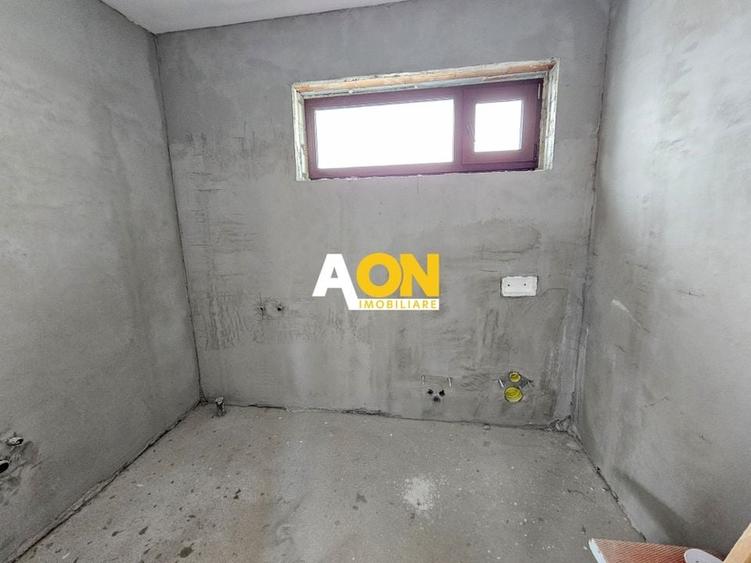 Casa semifinisata, 4 camere, 392 mp teren,  Barabant - 9