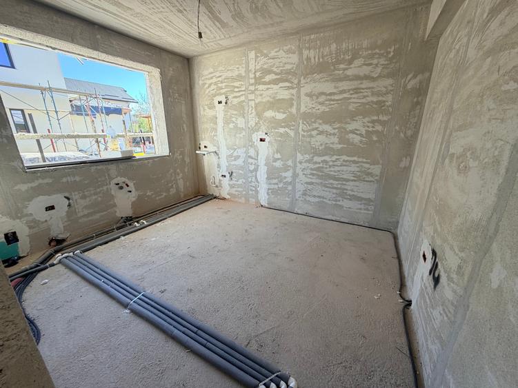 Casa P+1+Pod. 3 cam. Util 110mp. Teren 237mp - 6