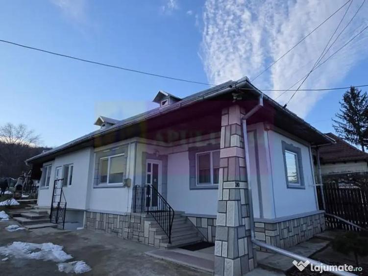 Casa de vanzare in Breaza - 1