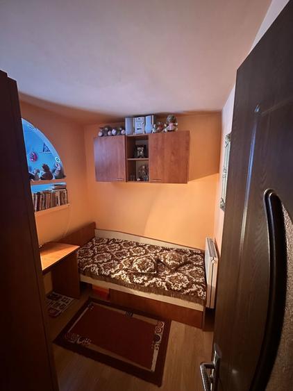 Vand apartament 2 camere(mofificat la 3 ), str. Albota, or.Victoria - 4