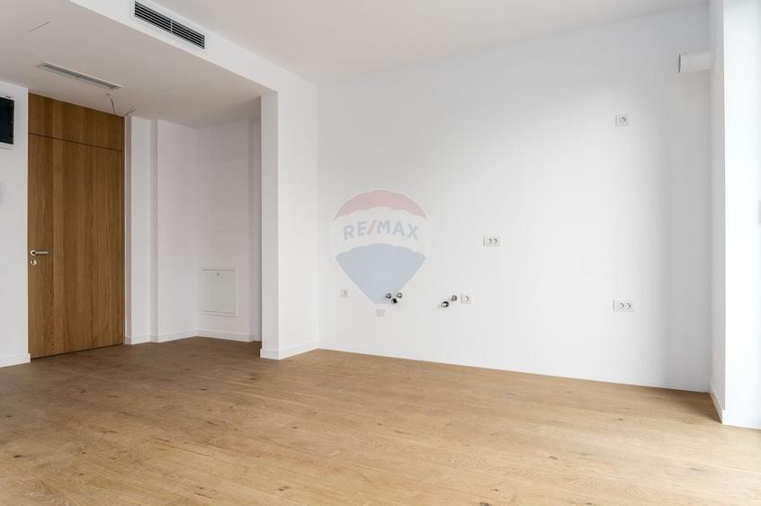 Apartament Amber Forest cu 2 camere, echipat complet, parcare inclusa - 6