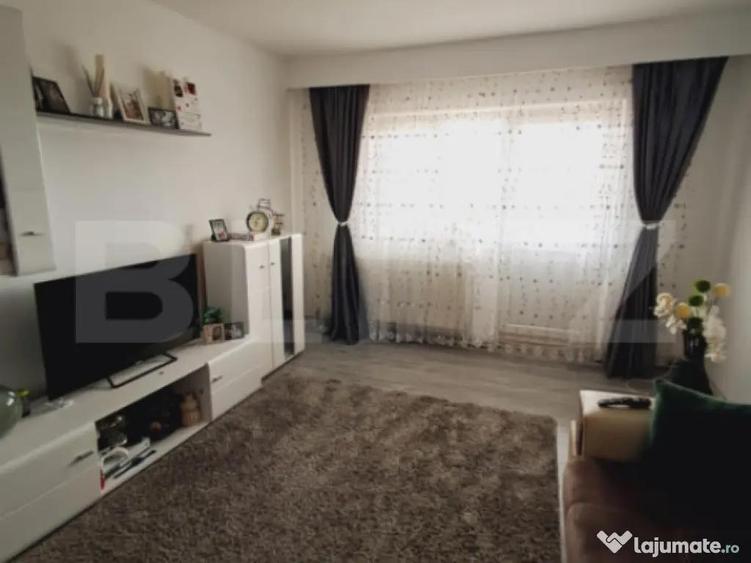 Apartament 3 camere, 70 mp, etajul 4 Beclean - 1