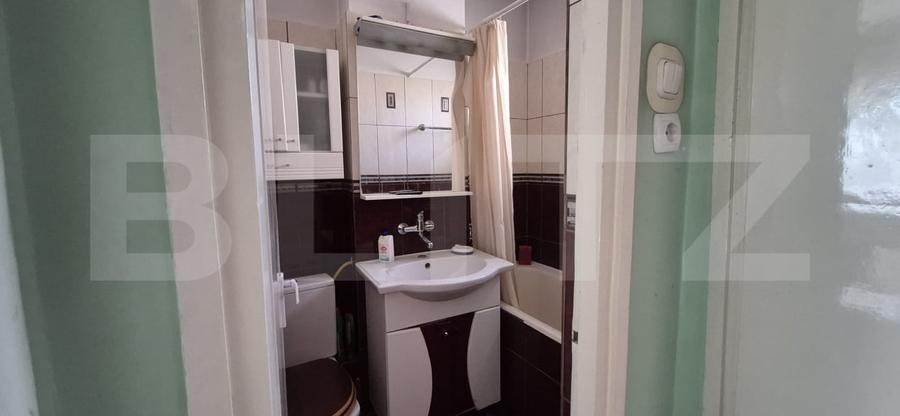Apartament 3 camere, 67,40 mp, zona Micro 15 - 12