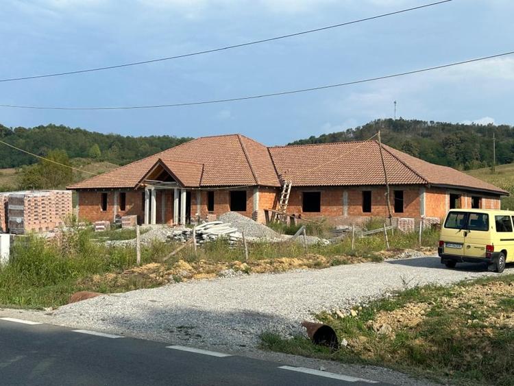 Teren Construcții intravilan de 2655 mp, în Dobrești