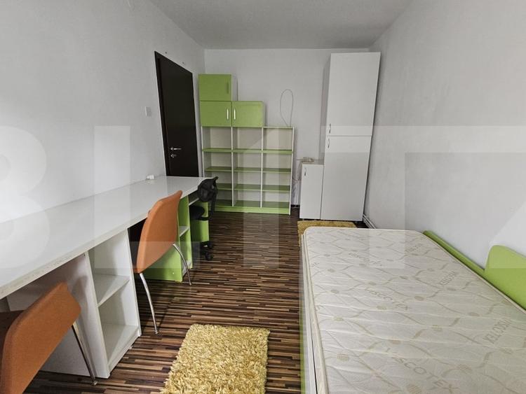 Apartament de vanzare, cu 3 camere, 65 mp, zona Girocului - 11