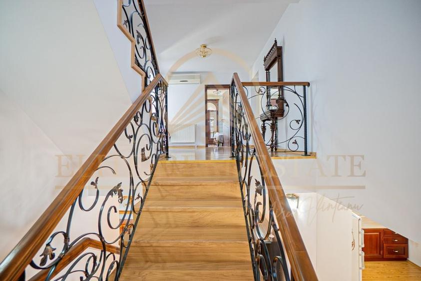 Ovidiu Sud - Zona premium - Vila impozanta, curte mare, garaj, terasa! - 40