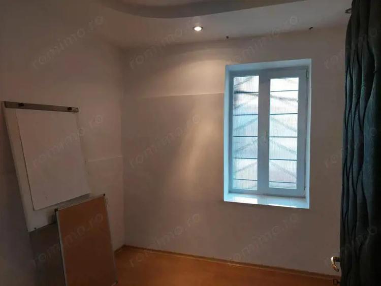 Birou zona linistita - 2