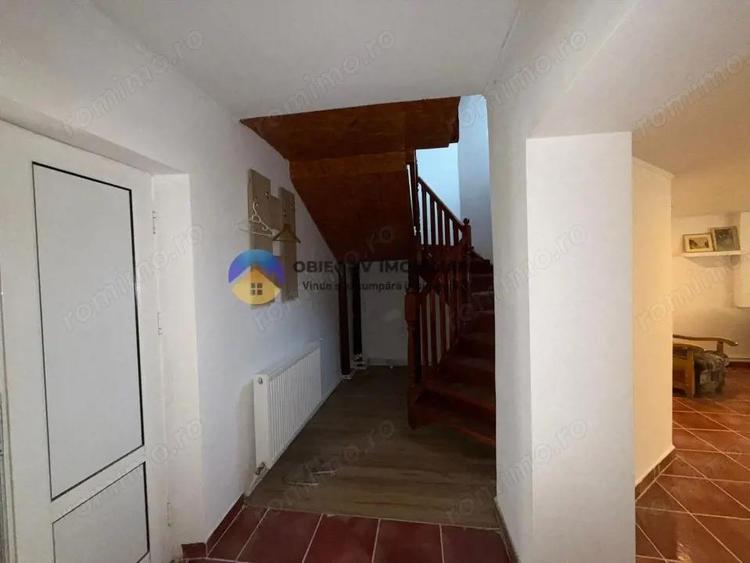 Casa spa?ioasa + teren de vanzare Girov, jud. Neam? - 15