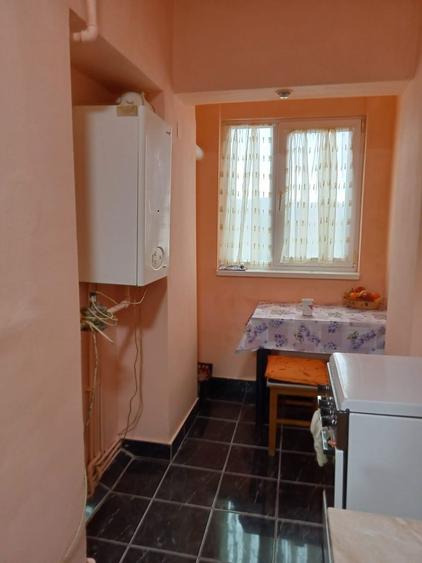 Inchiriez Apartament 1 camera - 1