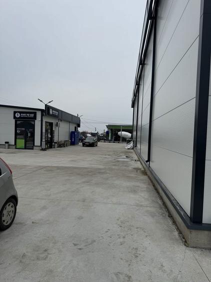 Cladire comerciala P+1 , deschidere DJ251 , exact in intersectie - 5