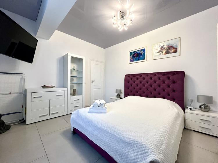 Apartament cu vedere la mare mobilat si utilat - 3