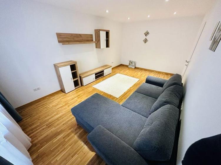 Apartament cu 2 camere de inchiriat - 1