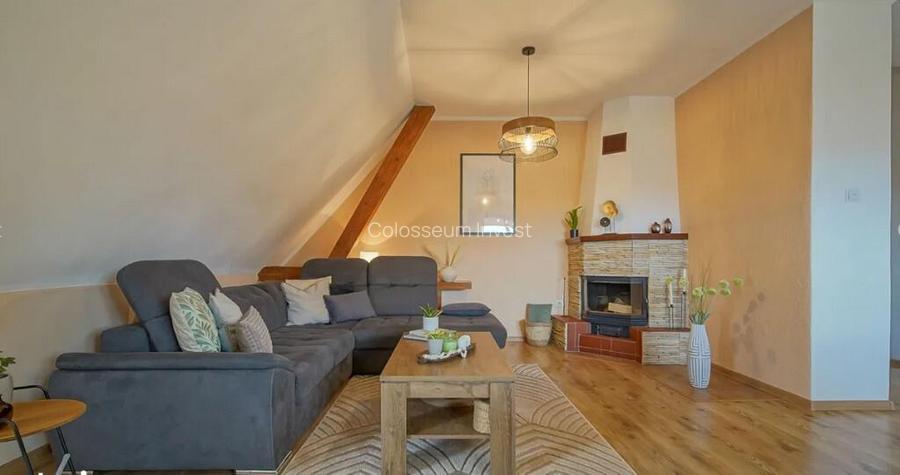 Apartament 3 camere, decomandat - zona Brasovul Vechi