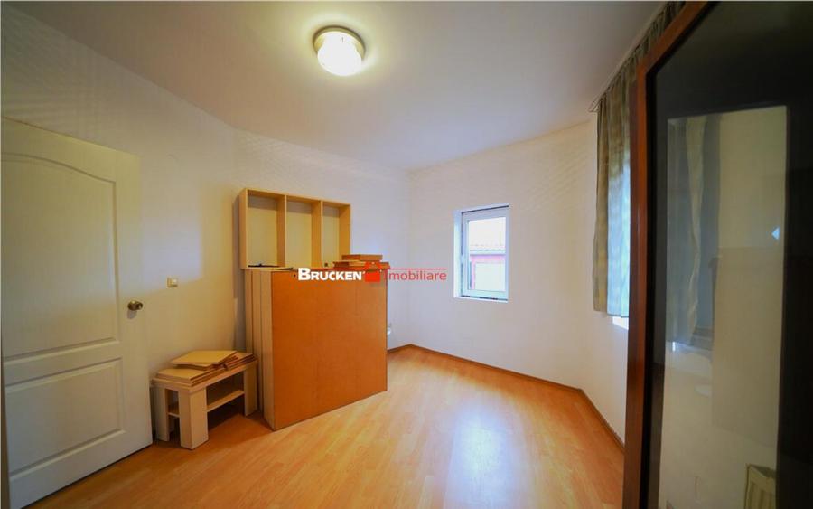 Proprietate adaptabila pentru familie extinsa | Alesd - 2