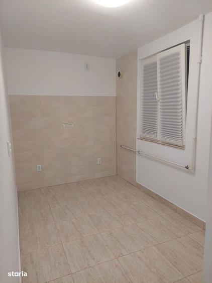 Unirii-Cantemir,bulevard,parter,vedere spate,ideal birouri! - 6