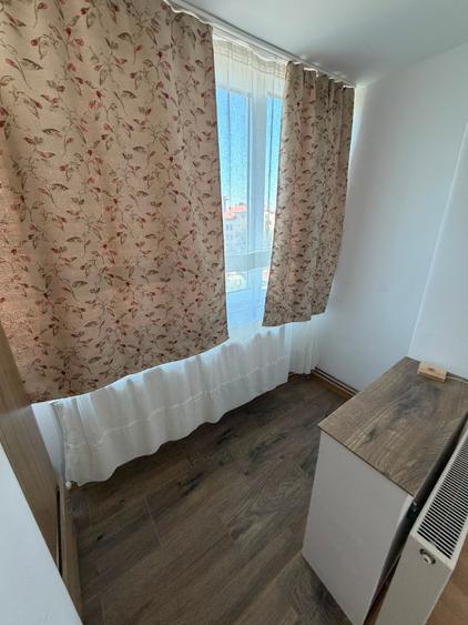 Apartament cu 2 camere nedecomandat în Take Ionescu
