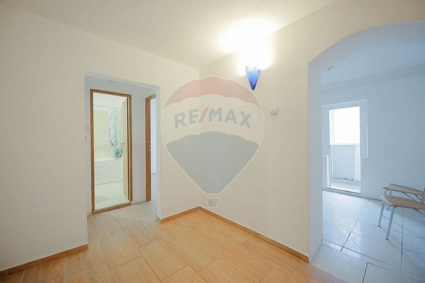 Apartament cu 2 camere de vânzare în zona Dragoș Vodă - 3