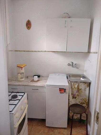 1 Decembrie 1918- Auchan Titan - 1