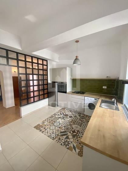 Apartament in vila-zona Chios - 1