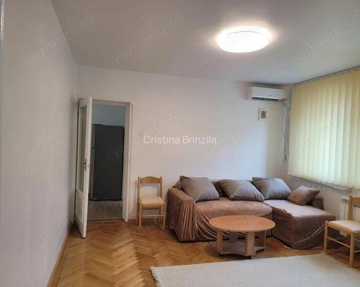 De inchiriat 2 camere moderne, etaj 2, mobilat complet, Calea Grivi?ei De inchiriat 2 camere moderne, etaj 2, mobilat complet, Calea Grivi?ei