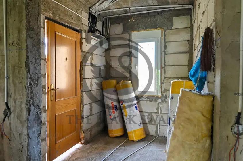 Casa de vanzare | Langa Urlati | Loloiasca - Prahova | Comision 0% - 3