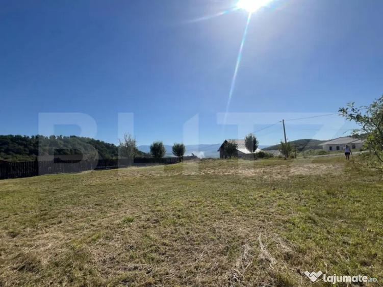 Teren de vanzare 925 mp, zona Valea Jelnei - 3