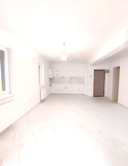 Spațiu comercial, de 42 mp, în Chiajna