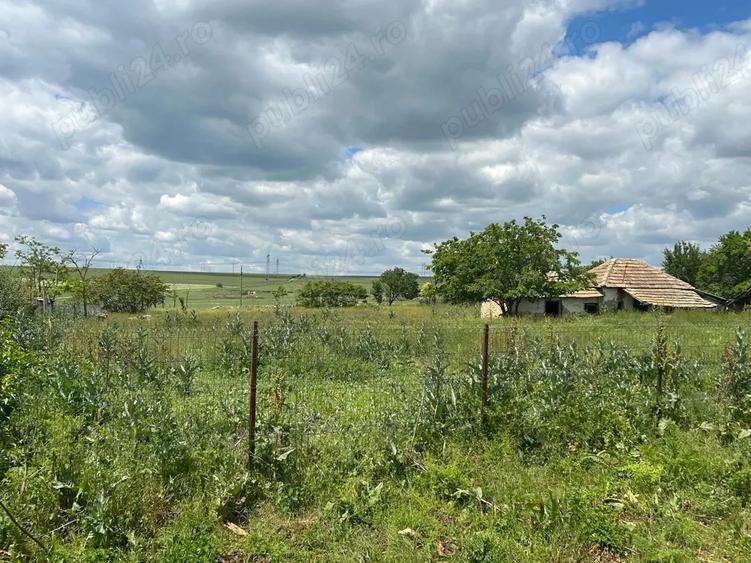 vand tren cu casa nelocuibila - 1