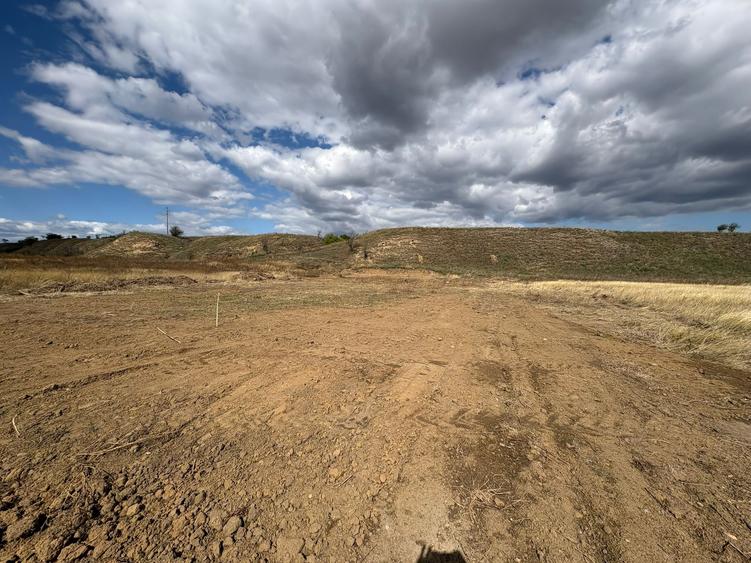 Teren de vânzare – 1.600 mp, intrare Panciu, DN2L - 7