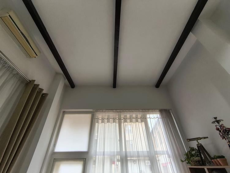 Spatiu comercial, ultracentral, Republicii, Oradea. 95 000 E. Com 0 - 4