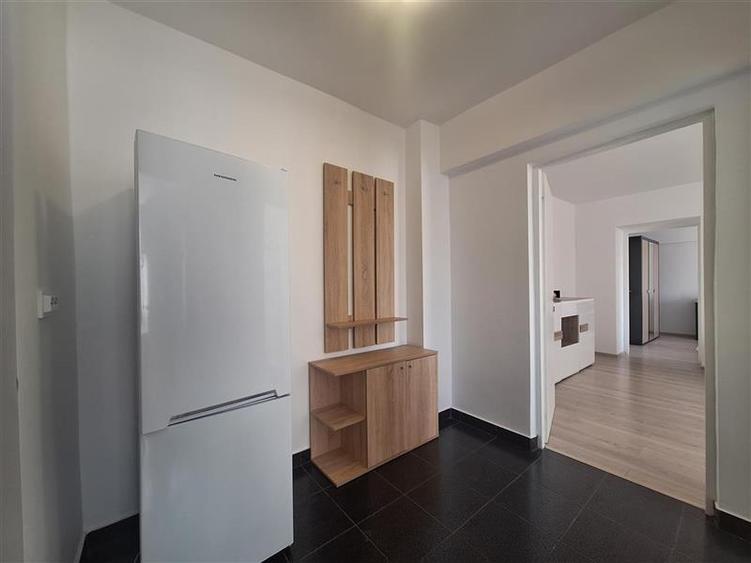 Ultracentral - Casa de Cultura, proaspat renovat & mobilat - 6