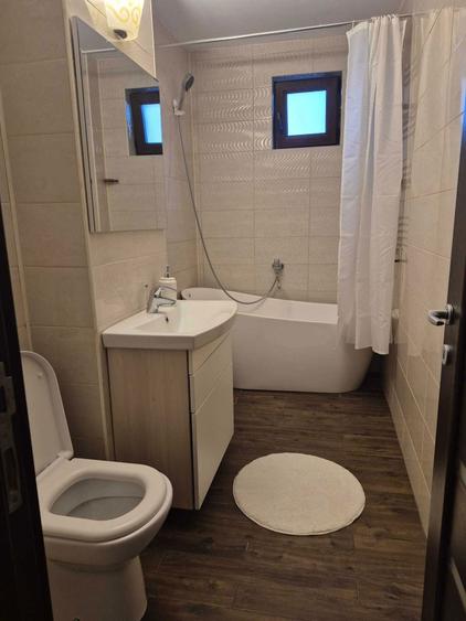 De inchiriat apartament cu 3 camere in zona Rogerius, 70 mp, etaj 1, semidecomandat, complet mobilat si utilat - 5