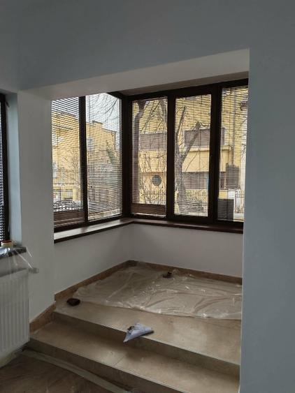 Apartament cu 3 camere zona Cotroceni - 1