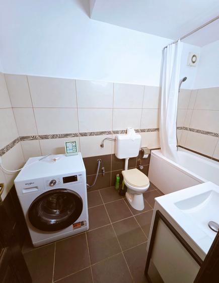 Garsoniera dubla Sala Palatului et 1/7  bloc 1960 centrala proprie 42 mp - 11